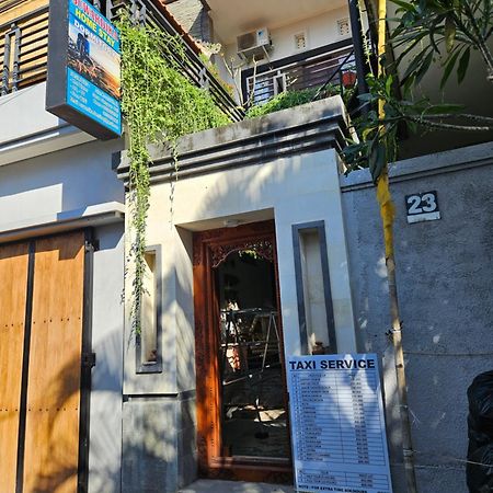 Suwardika Homestay & Dormitory Санур Экстерьер фото