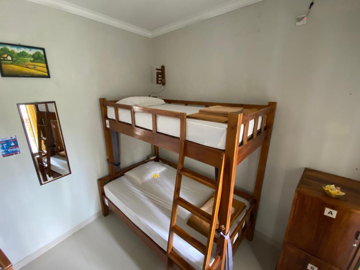 Suwardika Homestay & Dormitory Санур Экстерьер фото