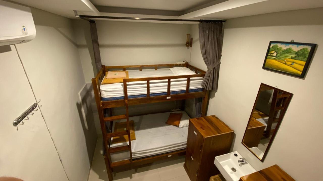 Suwardika Homestay & Dormitory Санур Экстерьер фото